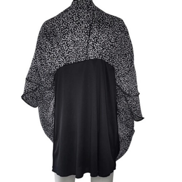 Umgee Black & White Short Sleeve Dress - Picture 10 of 12